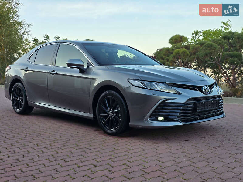 Toyota Camry 2022
