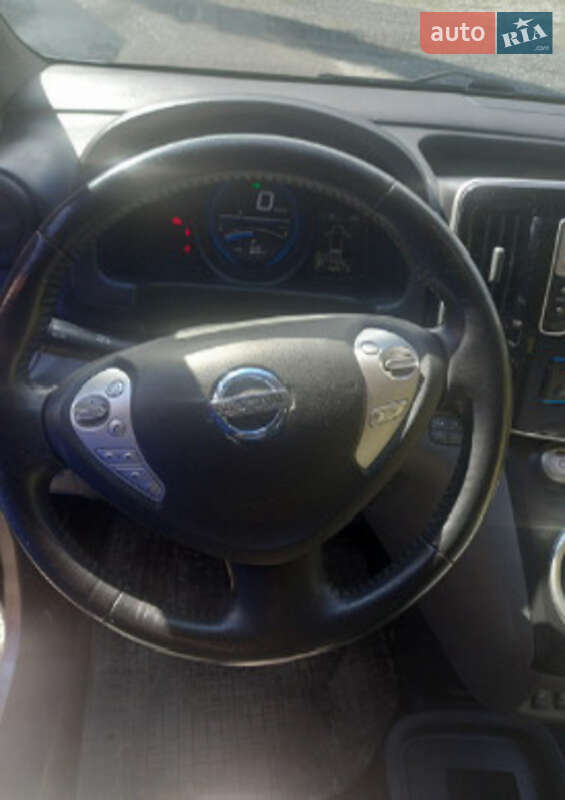 Nissan-6