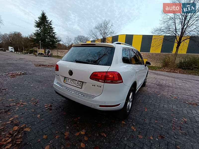 Volkswagen Touareg 2014