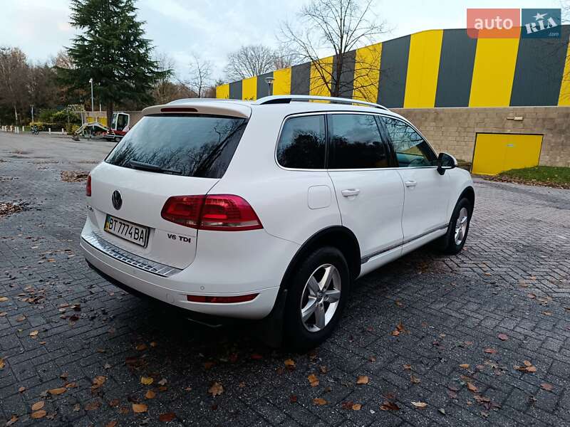 Volkswagen Touareg 2014