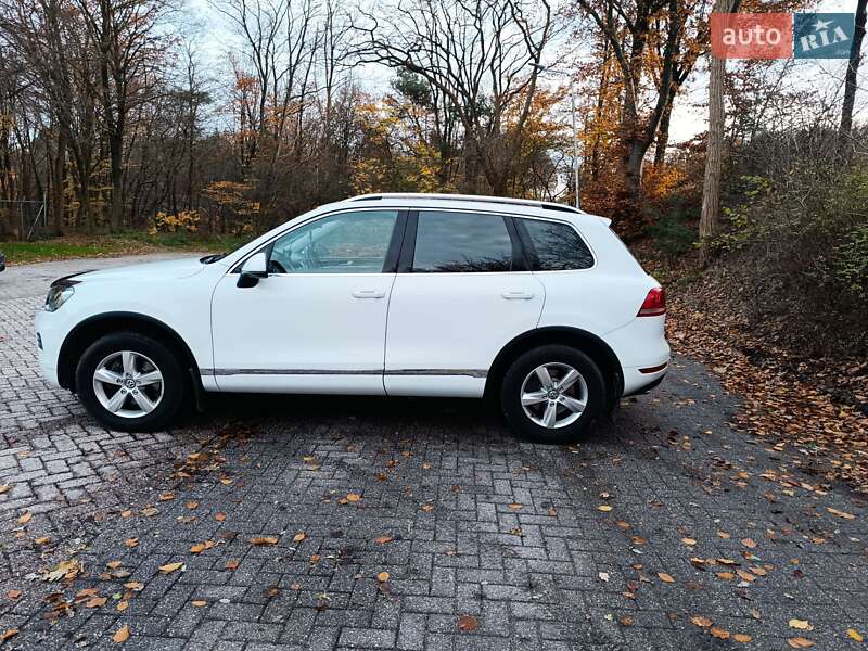 Volkswagen Touareg 2014