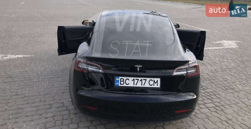 Tesla-10