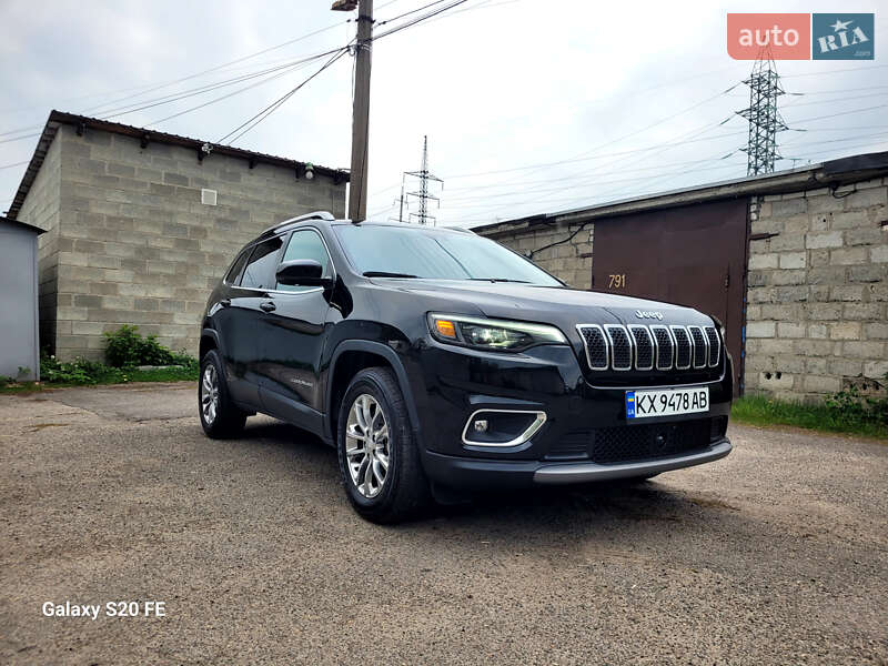 Jeep Cherokee 2021