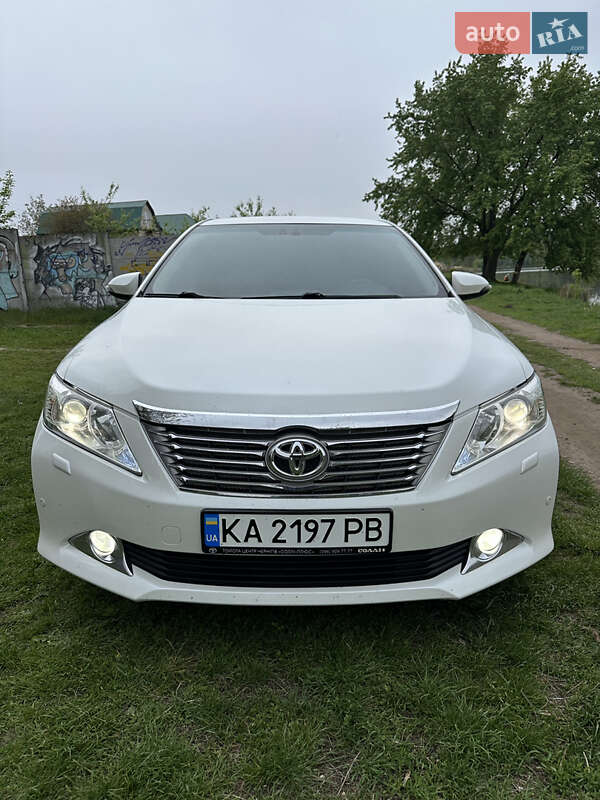 Toyota Camry 2013