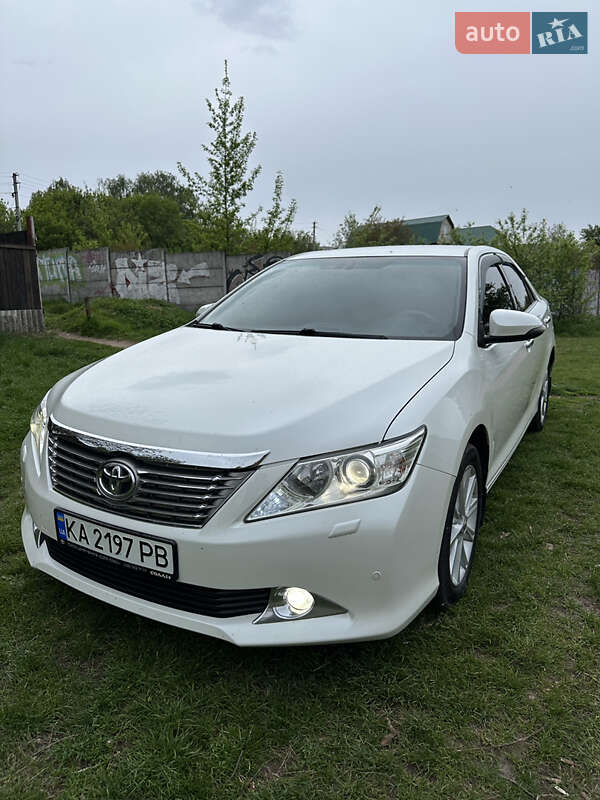 Toyota Camry 2013
