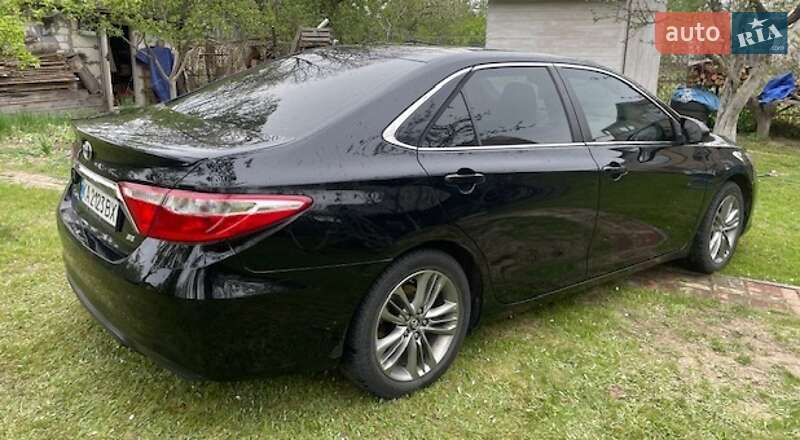 Toyota Camry 2016