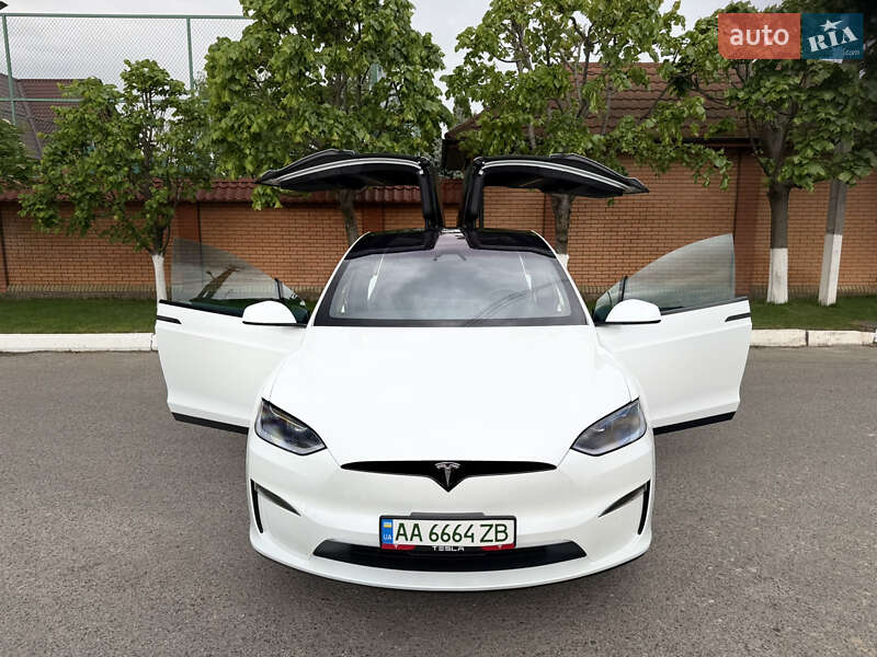Tesla-19