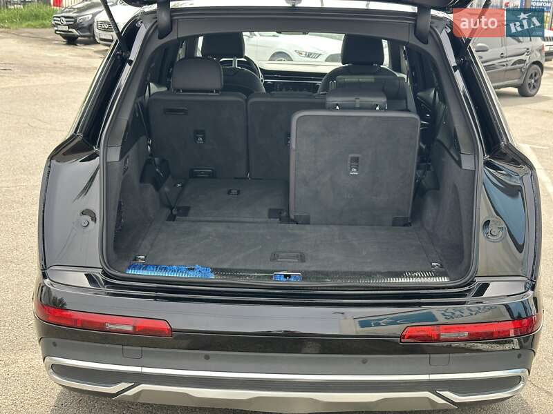 Audi-27
