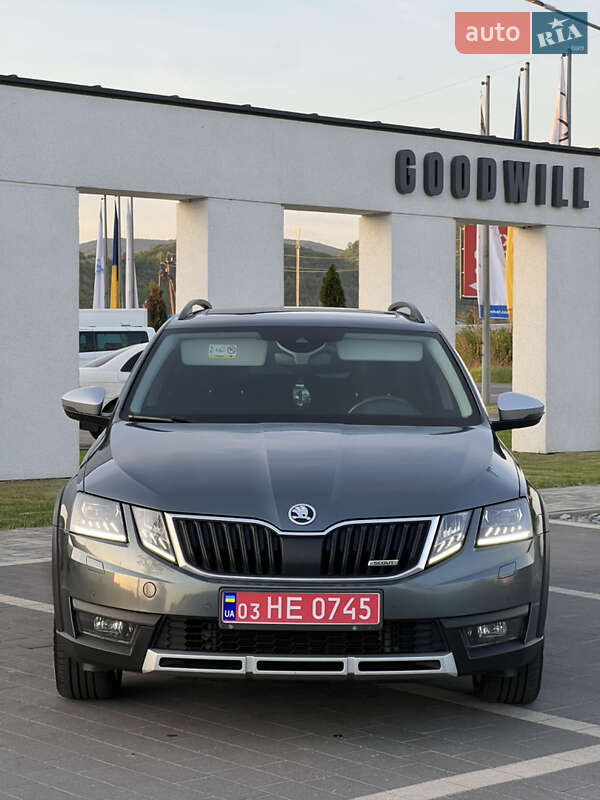 Skoda Octavia Scout 2019