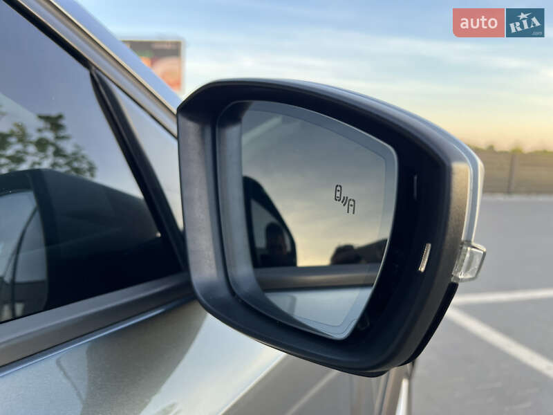 Skoda Octavia Scout 2019