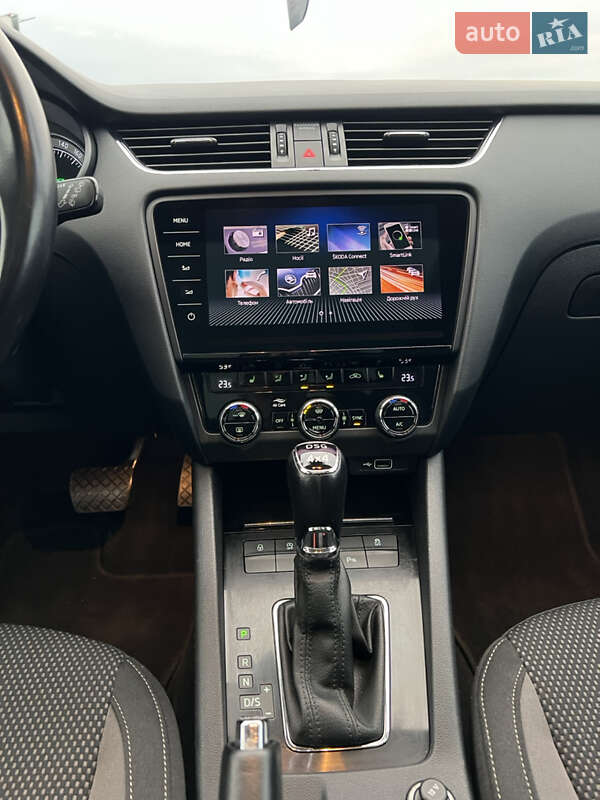 Skoda Octavia Scout 2019