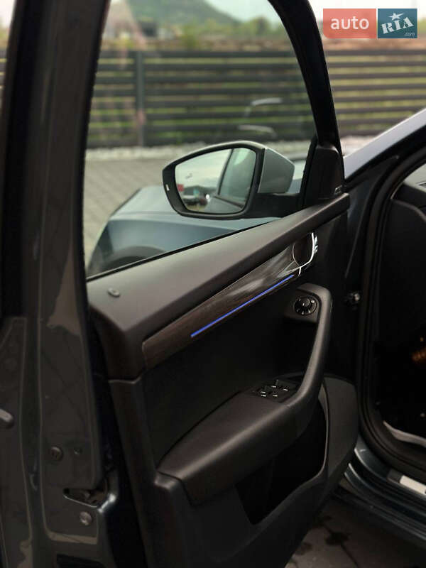 Skoda Octavia Scout 2019