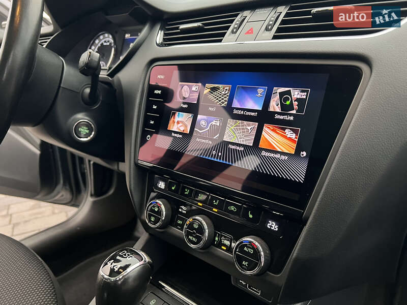 Skoda Octavia Scout 2019