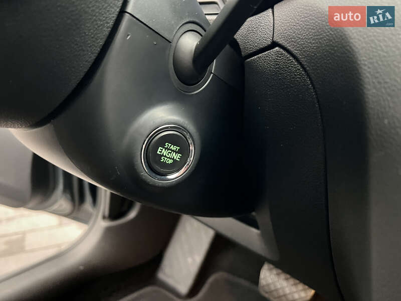 Skoda Octavia Scout 2019