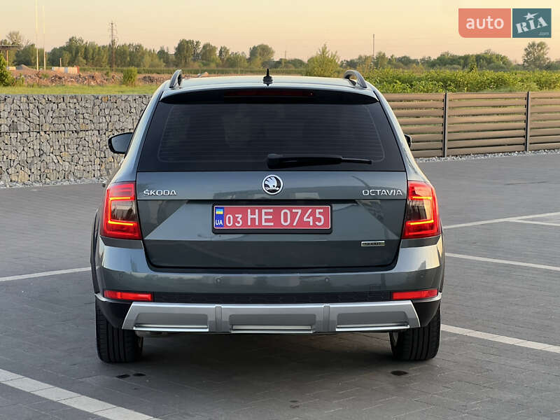 Skoda Octavia Scout 2019