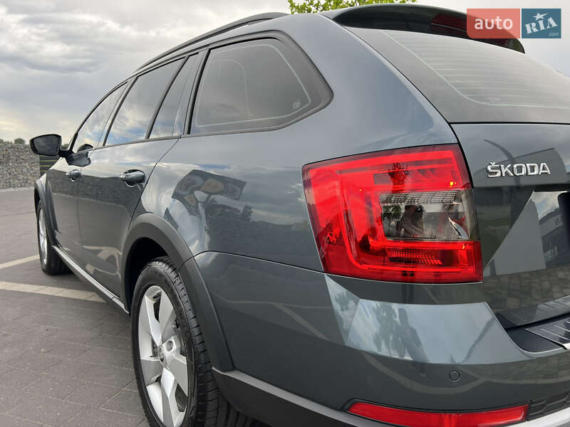 Skoda Octavia Scout 2019