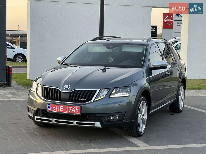 Skoda Octavia Scout 2019