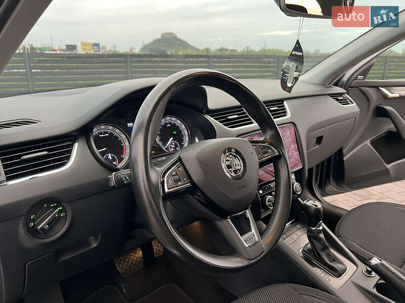 Skoda Octavia Scout 2019