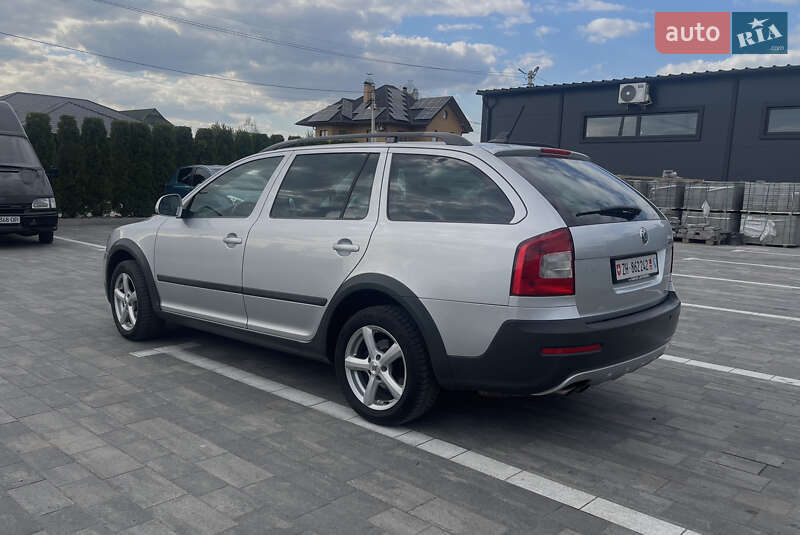 Skoda Octavia Scout 2012
