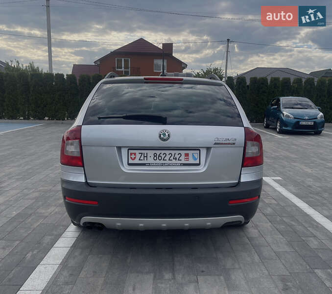Skoda Octavia Scout 2012