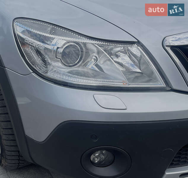 Skoda Octavia Scout 2012