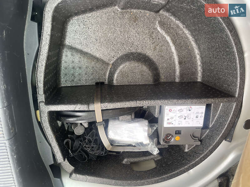 Skoda Octavia Scout 2012