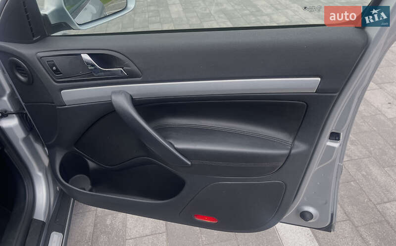 Skoda Octavia Scout 2012