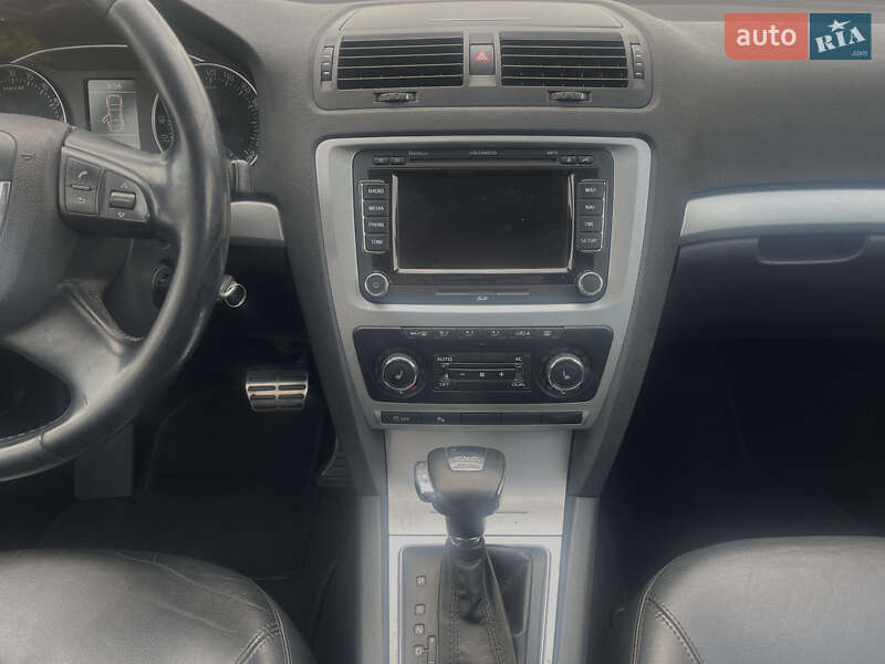 Skoda Octavia Scout 2012