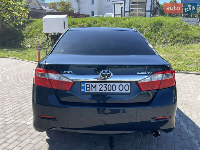 Toyota Camry 2012
