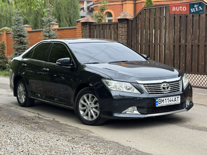 Toyota Camry 2012