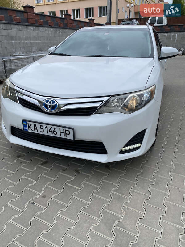Toyota Camry 2015