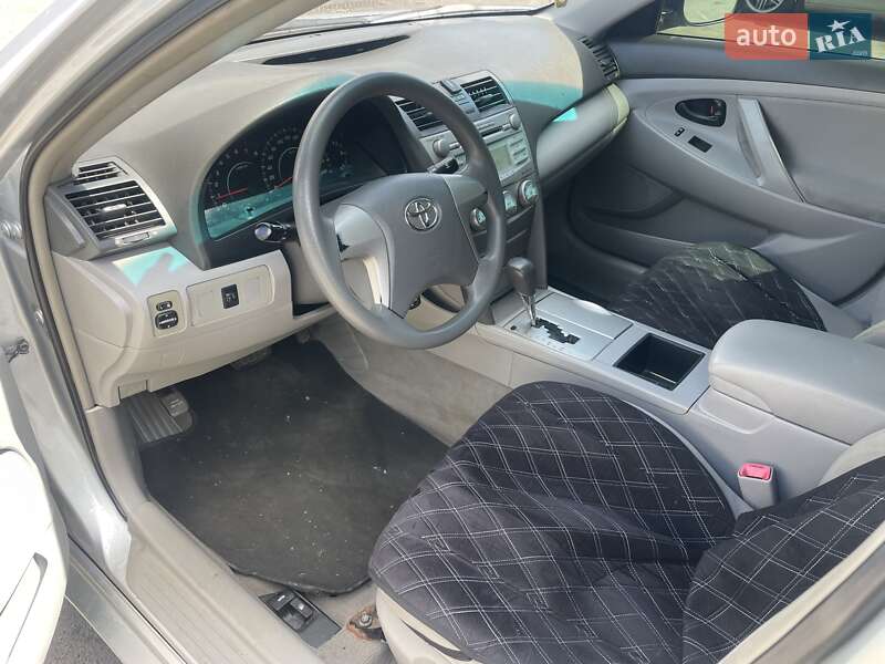 Toyota Camry 2008