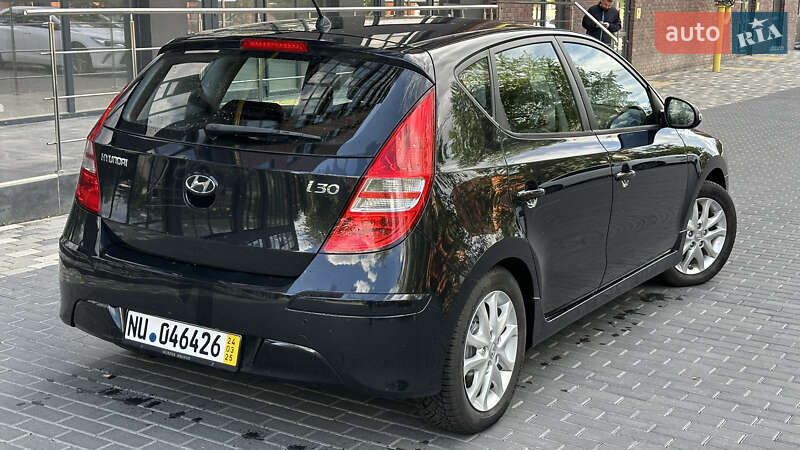 Hyundai i30 2010