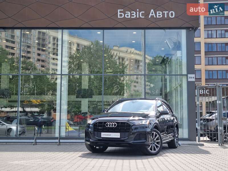 Audi-30