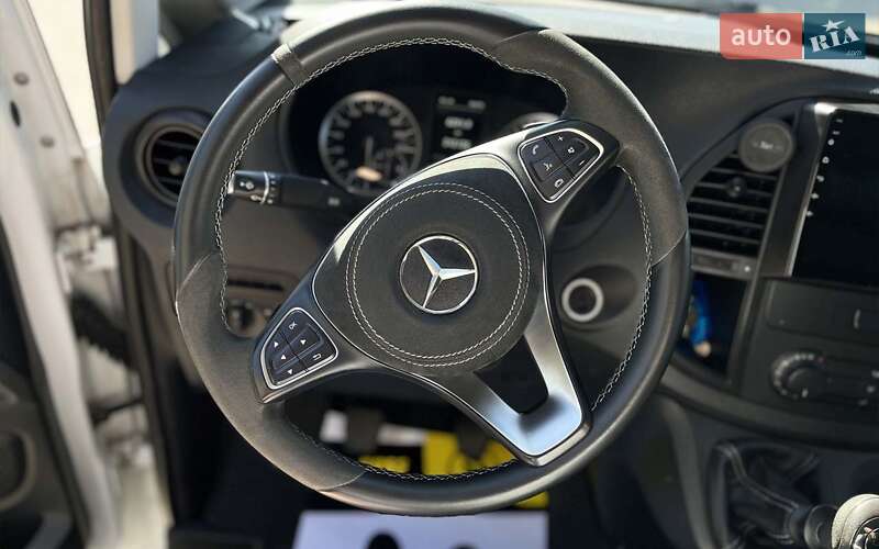 Mercedes-Benz Vito 2015