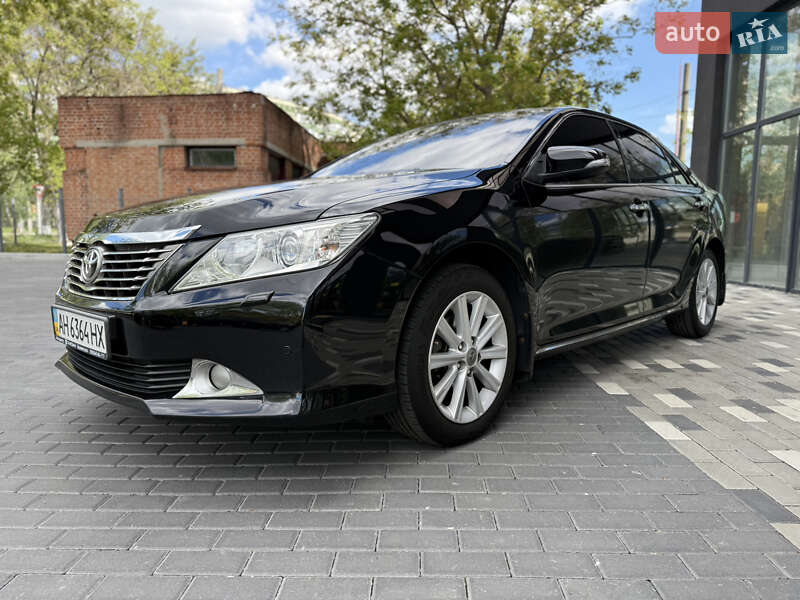 Toyota Camry 2012