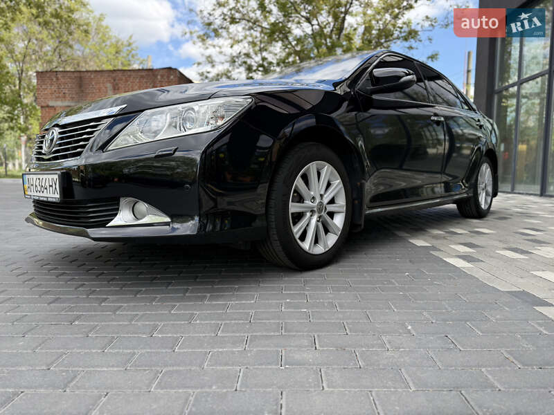 Toyota Camry 2012