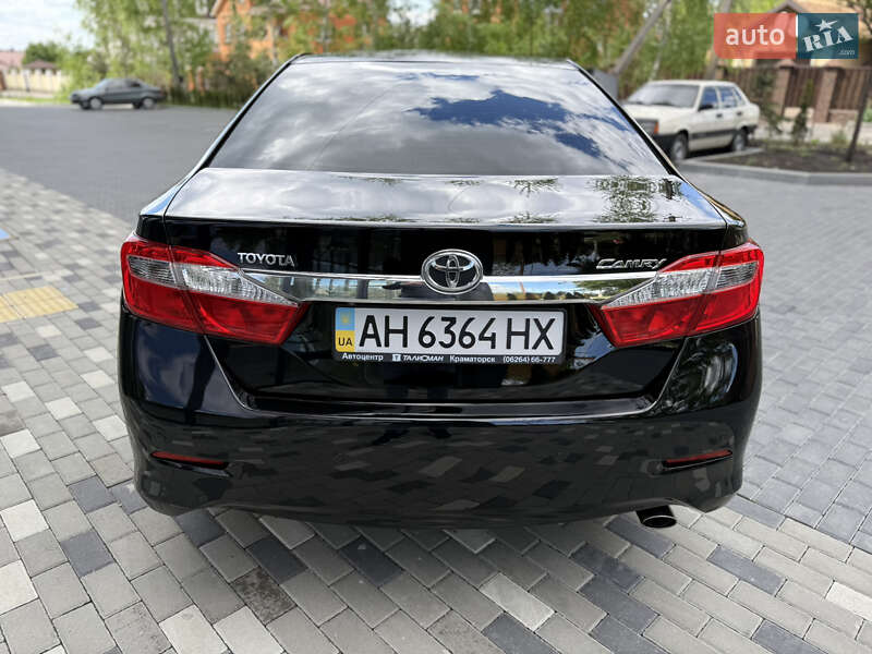 Toyota Camry 2012