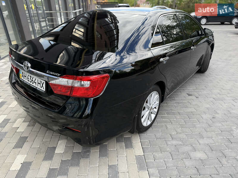 Toyota Camry 2012