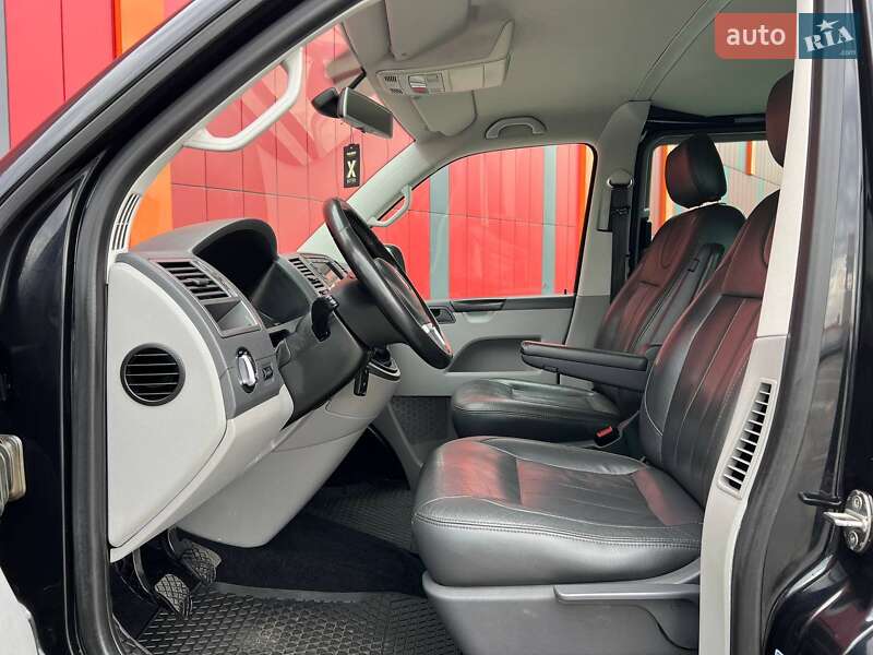 Volkswagen Transporter 2012