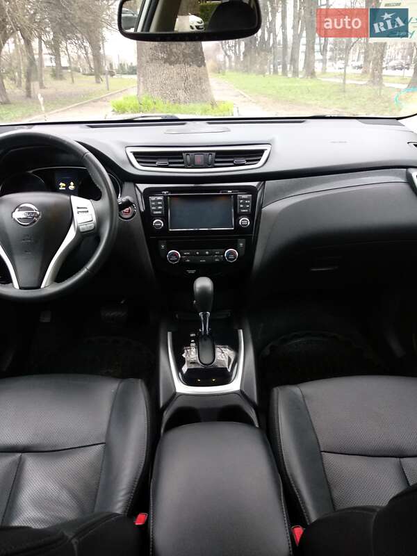 Nissan-5