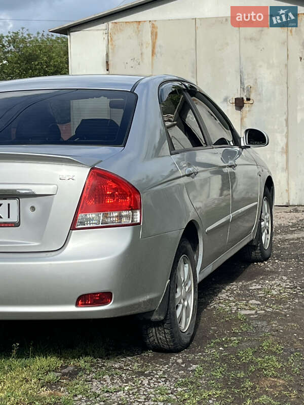 Kia Cerato 2008