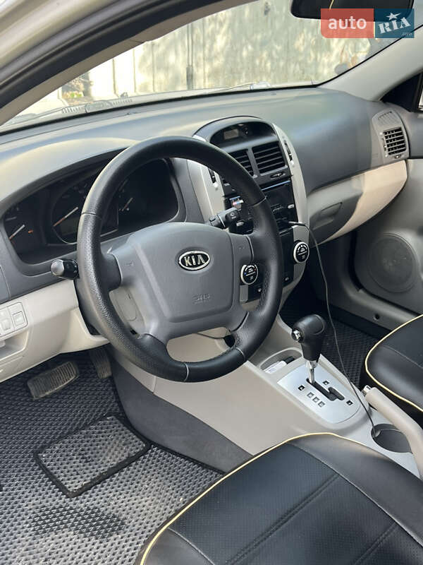 Kia Cerato 2008