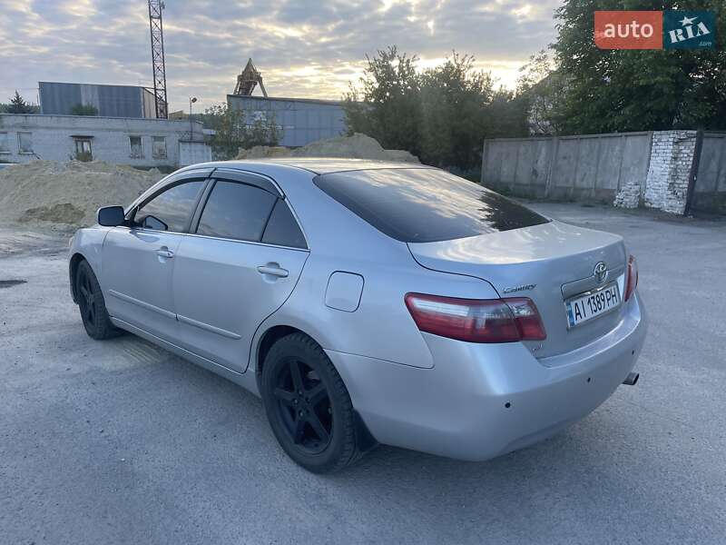 Toyota Camry 2008