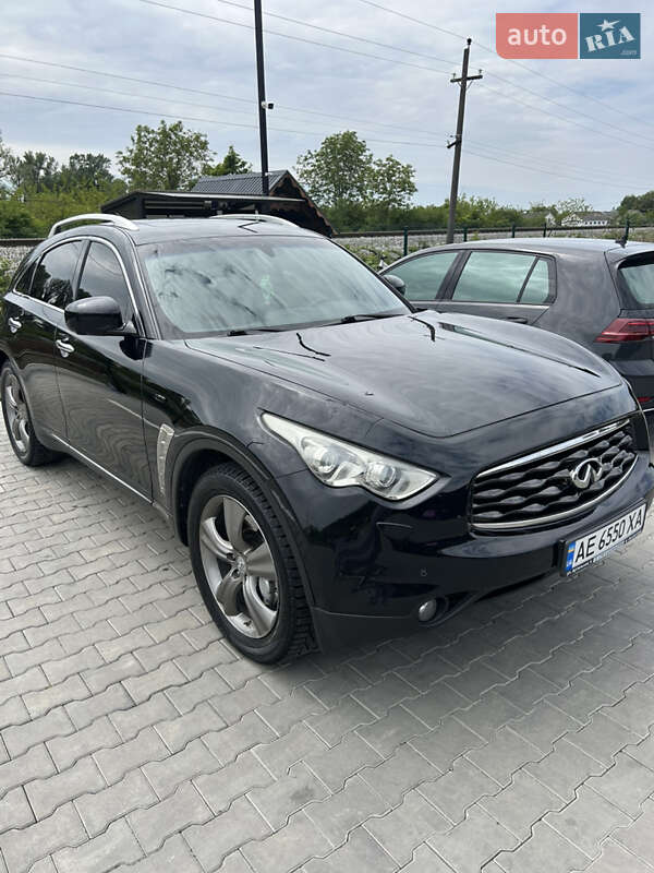 Infiniti FX 37 2011