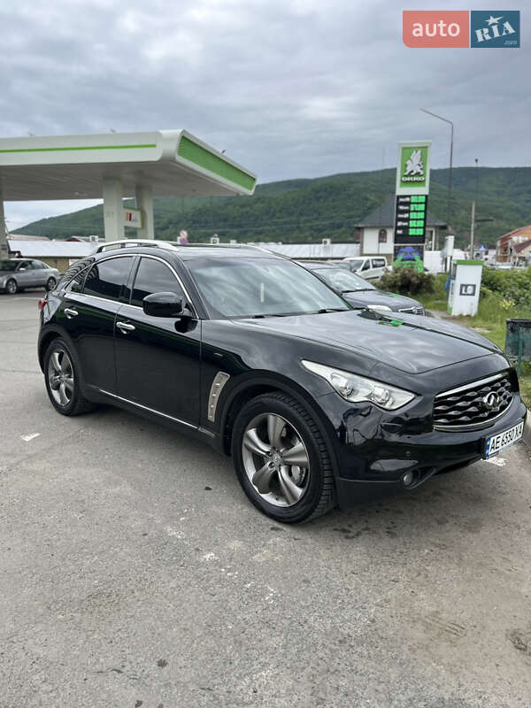 Infiniti FX 37 2011
