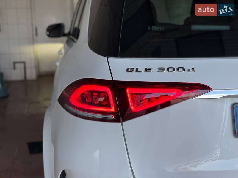 Mercedes-Benz GLE-Class 2019