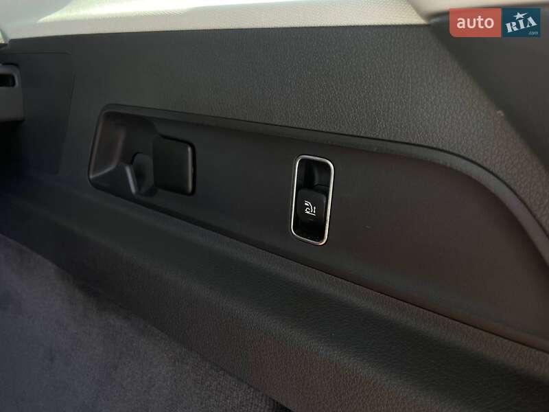 Mercedes-Benz GLE-Class 2019