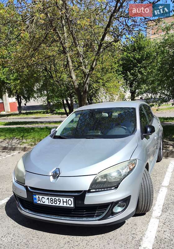 Renault-3