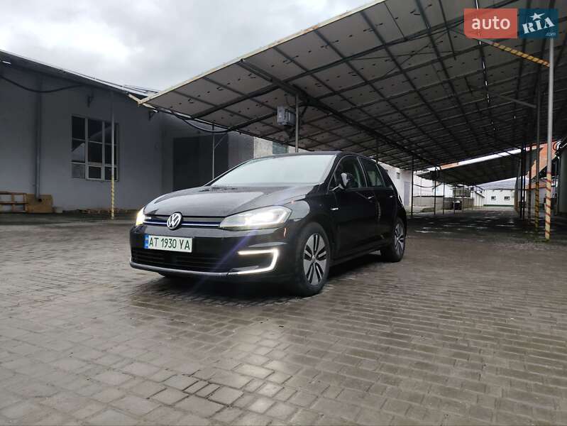 Volkswagen e-Golf 2017